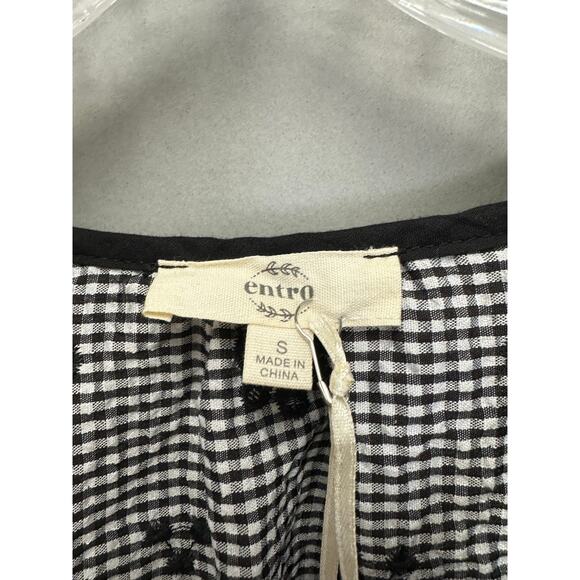 Entro gingham black & white embroidered tie front  top size small 3/4 sleeve - Picture 5 of 16